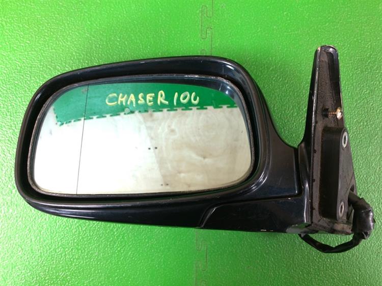 Зеркало Тойота Чайзер в Ялте 111742