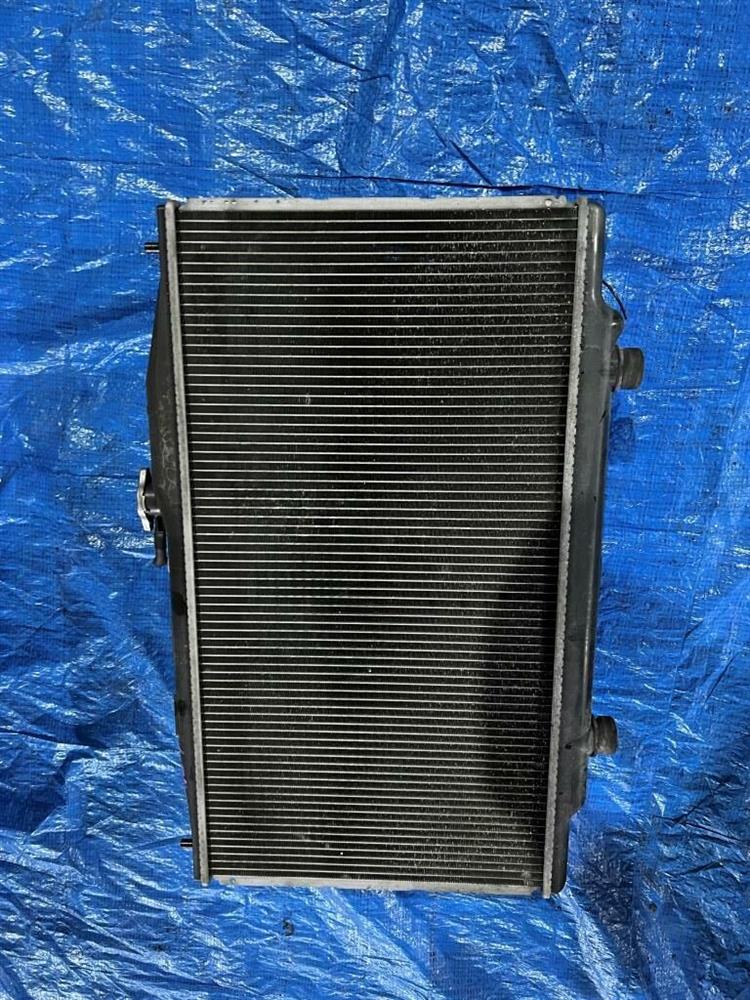 Радиатор основной Хонда Инспаер в Ялте 221969