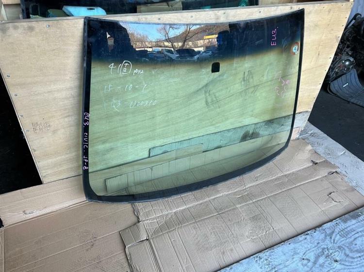 Лобовое стекло Хонда Цивик в Ялте 236512