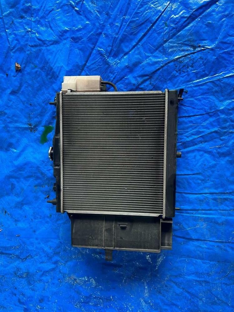 Радиатор основной Ниссан Куб в Ялте 245900