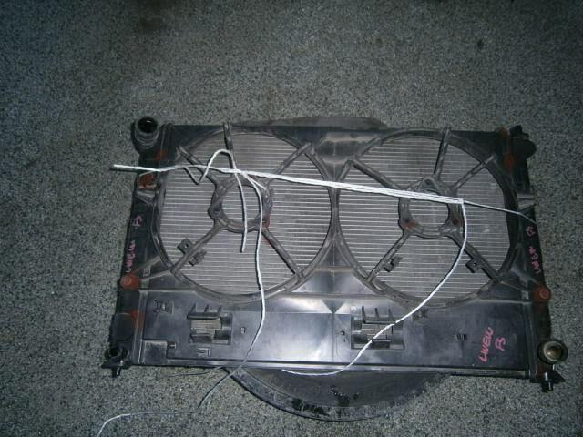 Диффузор радиатора Мазда МПВ в Ялте 31233
