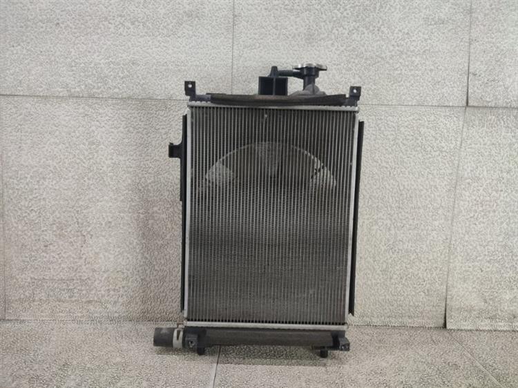 Радиатор основной Сузуки Альто в Ялте 405759