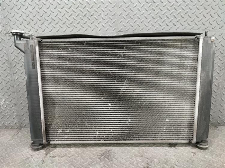Радиатор основной Тойота Виш в Ялте 431311