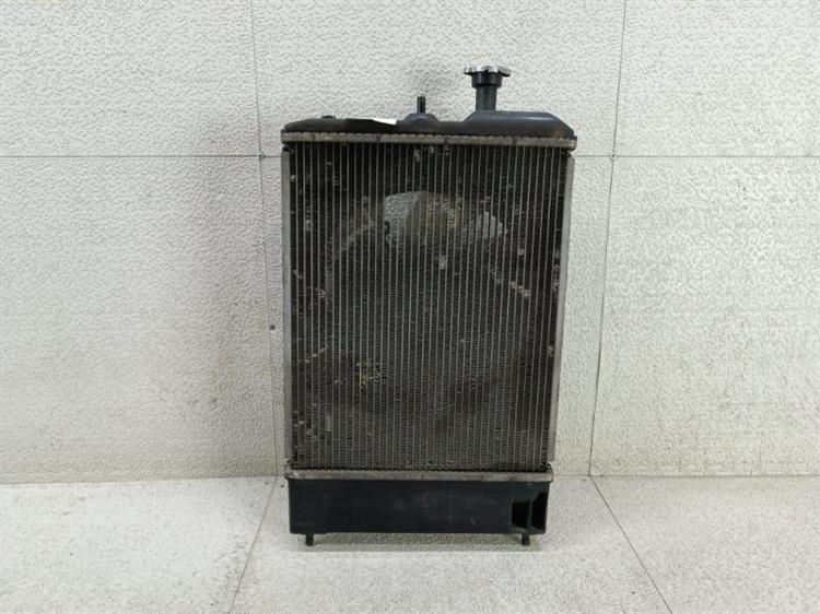 Радиатор основной Мицубиси ЕК в Ялте 450841