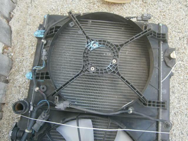 Диффузор радиатора Хонда Сабер в Ялте 47914