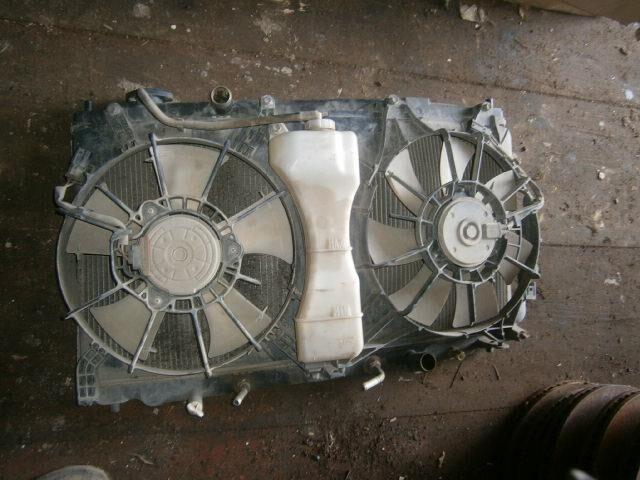 Диффузор радиатора Хонда Инсайт в Ялте 5561